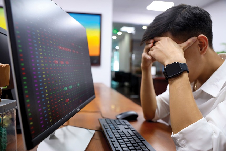 Tâm lý lưỡng lự khiến thị trường có nhịp dích dắc đi xuống vào cuối tháng 6