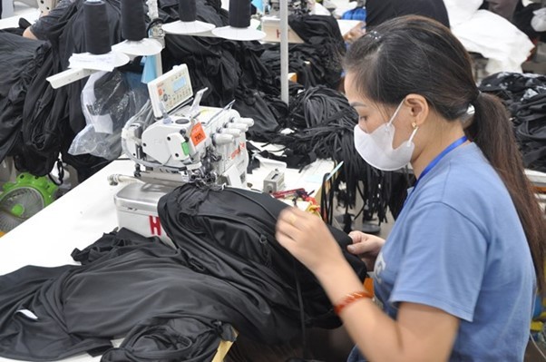 Người lao động có giao kết hợp đồng lao động xác định thời hạn từ 1 tháng trở lên sẽ thuộc diện hưởng bảo hiểm thất nghiệp. 