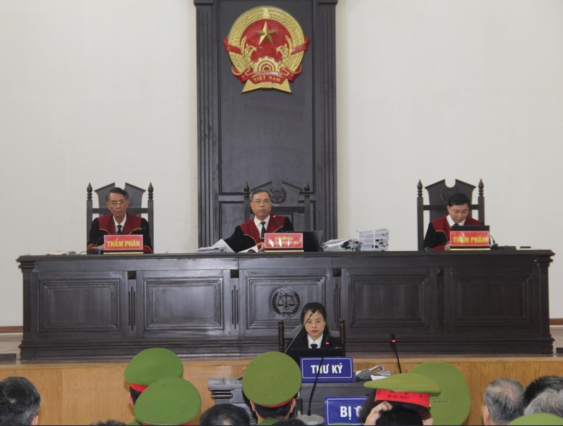 Hội đồng xét xử phúc thẩm, Tòa án Nhân dân cấp cao tại Hà Nội trong vụ án xảy ra tại Tập đoàn FLC.