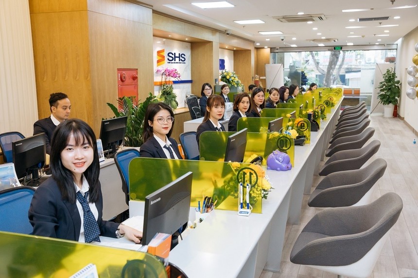 Cổ đông SHS sẽ được nhận 20% cổ tức tiền mặt và cổ phiếu