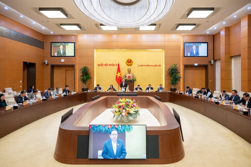 Toàn cảnh phiên họp.