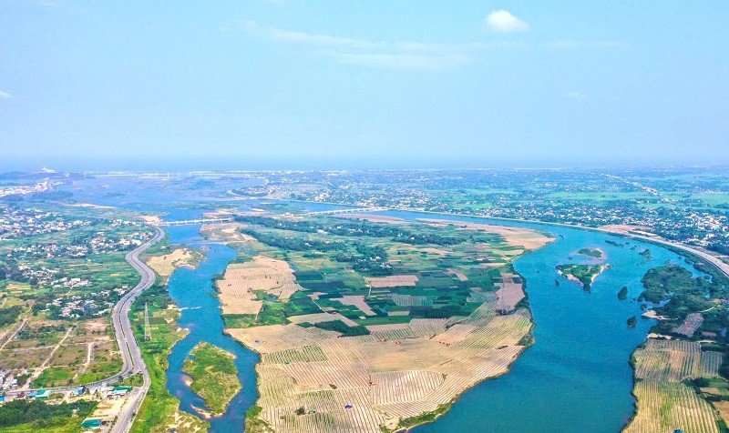 Quảng Ngãi đề xuất dừng Dự án đầu tư cơ sở hạ tầng phục vụ phát triển khu đô thị mới đảo Ngọc. 