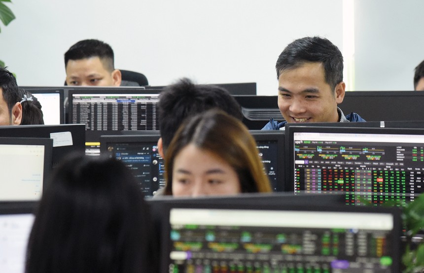 Đầu tư cổ phiếu để hưởng cổ tức thường được các nhà đầu tư có khẩu vị rủi ro thấp lựa chọn