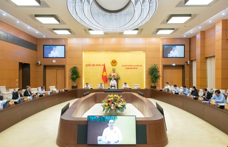 Trong phiên họp tháng 4/2025, Ủy ban Thường vụ Quốc hội đã cho ý kiến về hồ sơ đề nghị sửa đổi, bổ sung một số điều của Hiến pháp năm 2013. 