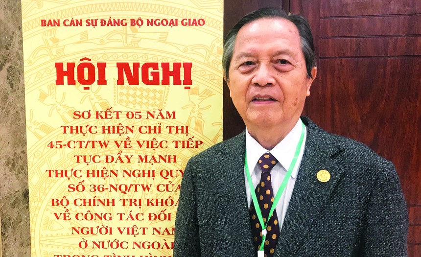 GS-TS. Đặng Lương Mô là người Việt Nam đầu tiên được Nhật Bản phong hàm giáo sư 