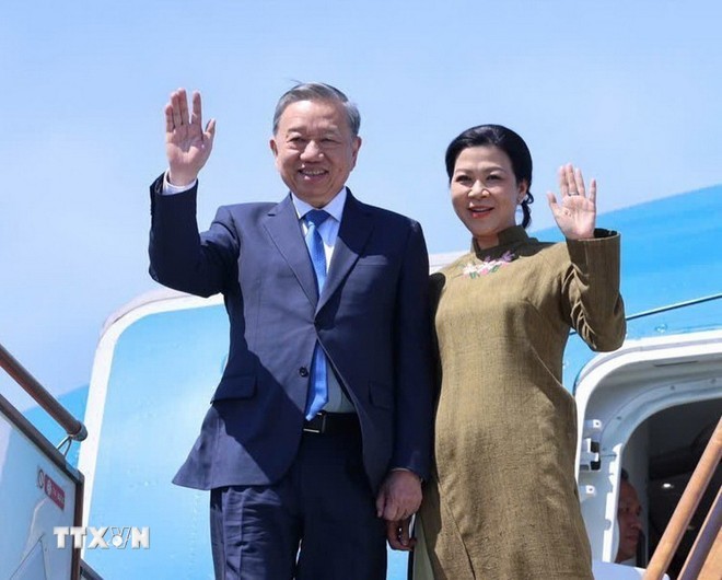 Tổng Bí thư Tô Lâm và Phu nhân rời thủ đô Baku, kết thúc tốt đẹp chuyến thăm cấp Nhà nước tới Cộng hòa Azerbaijan. Ảnh: TTXVN 