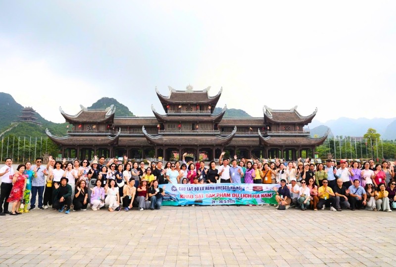 Đoàn famtrip khảo sát các sản phẩm mới tại Khu du lịch quốc gia Tam Chúc.