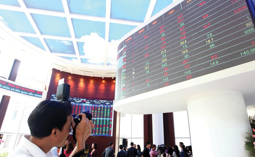 Báo chí truyền thông có vai trò quyết định đến sự thành bại của thị trường vốn