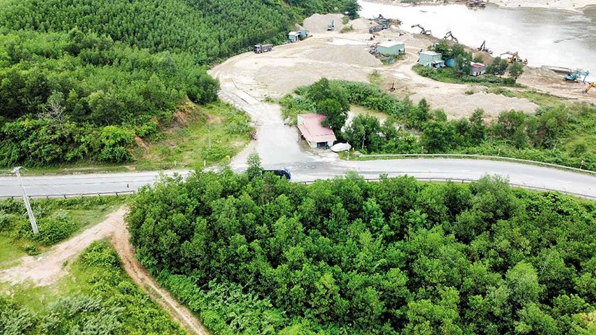 Nhiều mỏ cát hết hạn khai thác, khiến nguồn cung bị “đứt gãy”