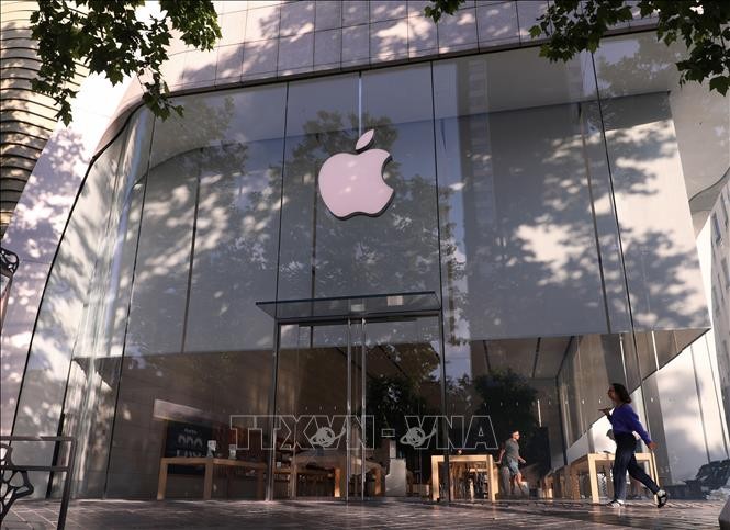 Một cửa hàng của Apple tại Brussels, Bỉ. Ảnh: THX/TTXVN