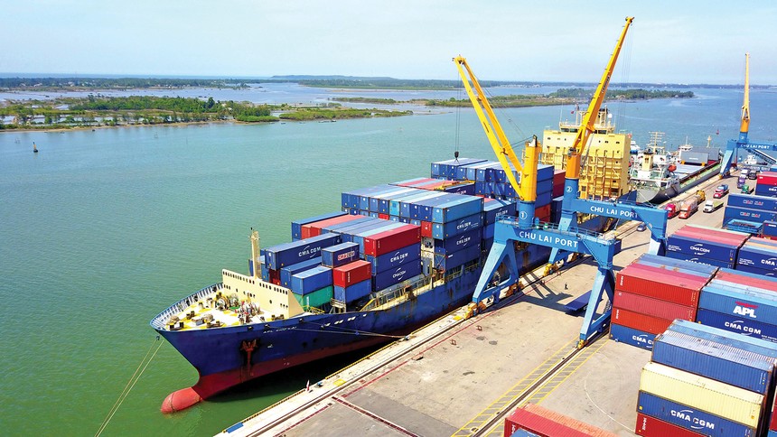 Cước vận tải biển tăng mạnh sau thông tin chiến sự tại Trung Đông, giúp doanh nghiệp trong ngành hưởng lợi