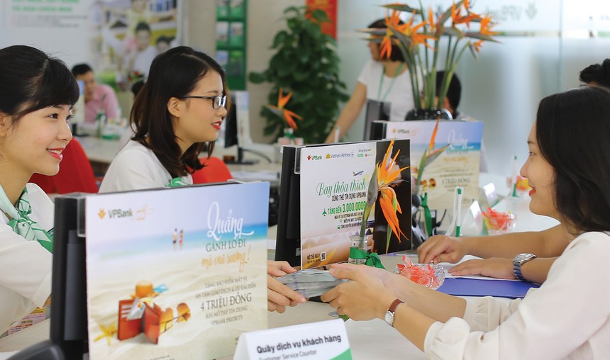  Tín dụng vẫn là mảng đóng góp chủ đạo trong cơ cấu lợi nhuận của các nhà băng