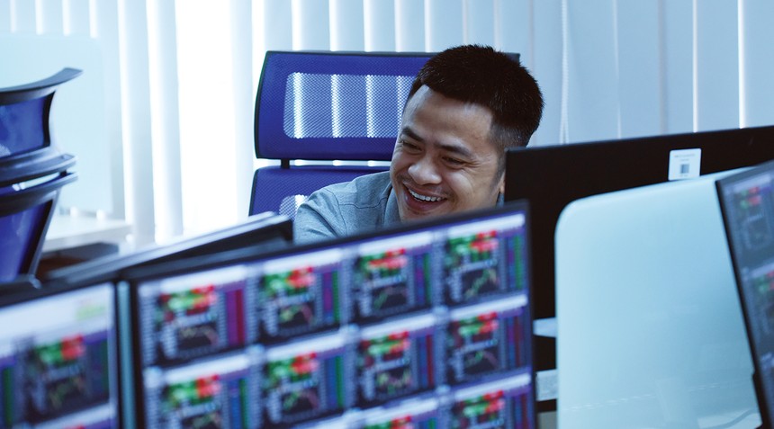 Giá dầu cao nhìn chung tác động tích cực đến cổ phiếu dầu khí