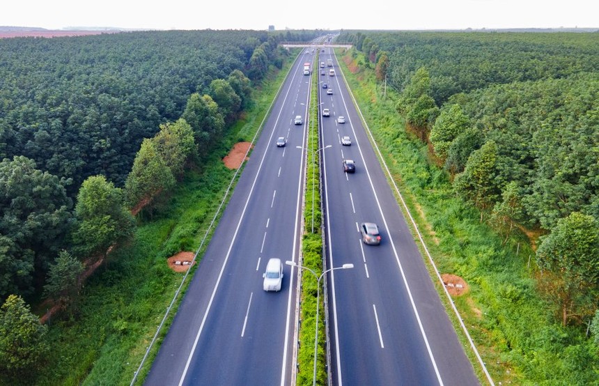 Rõ dần phương án thu phí 18 tuyến cao tốc do Nhà nước đầu tư 