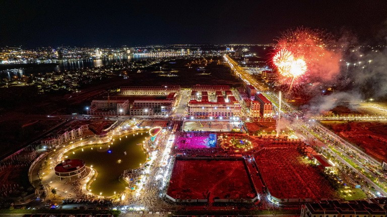 Chương trình bắn pháo hoa tầm thấp sẽ diễn ra tại khu vực bán đảo Bảo Ninh, phường Đồng Hới, tỉnh Quảng Trị.