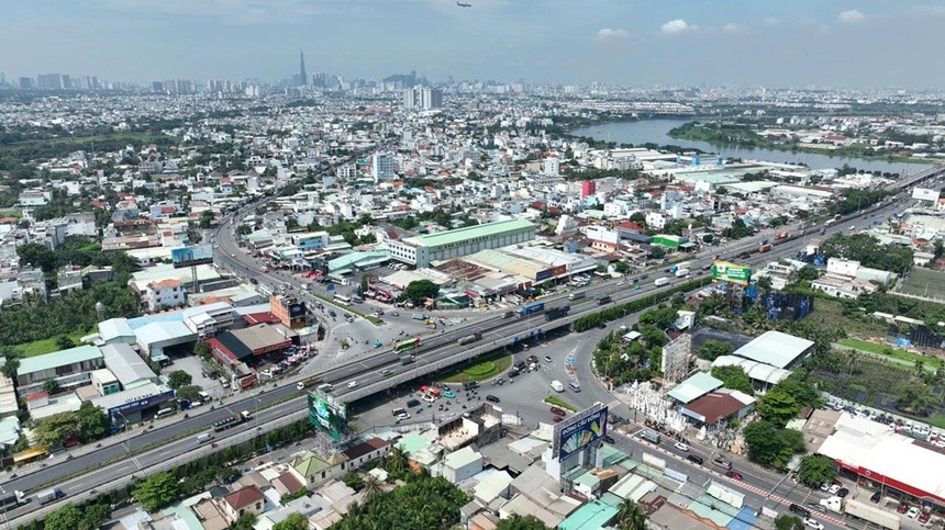 Đón sóng đầu tư tại “lõi mới” siêu đô thị TP.HCM mở rộng