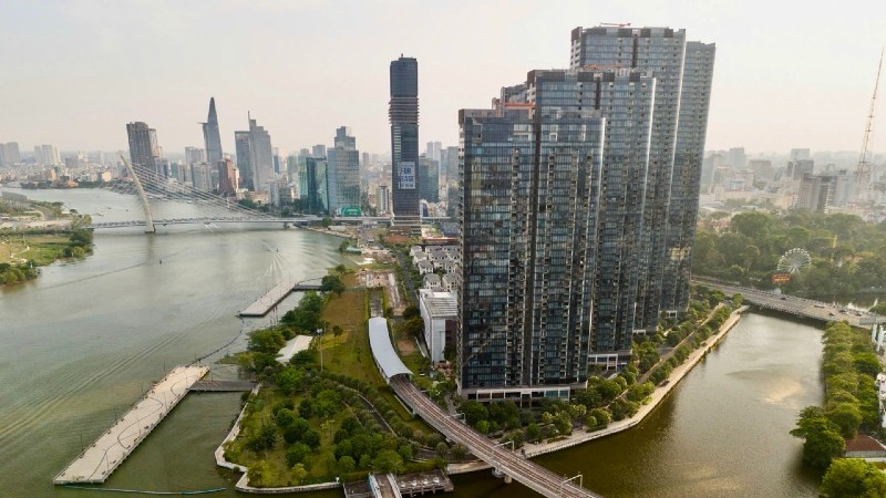 Bất động sản được coi là món đồ hàng hiệu trong mắt giới siêu giàu. Ảnh: Lê Toàn