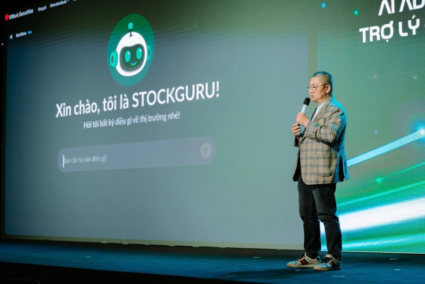 Chủ tịch HĐQT VPBankS Vũ Hữu Điền giới thiệu StockGuru tại hội thảo VPBankS Talk #5