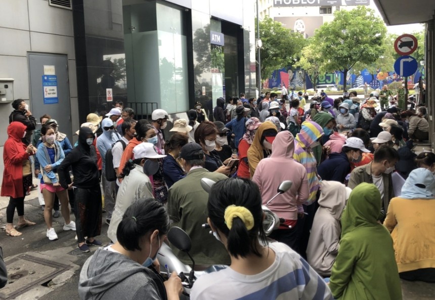 Thi hành án dân sự TP.HCM vừa chi trả đợt 2 tiền Trương Mỹ Lan bồi hoàn cho trái chủ. 