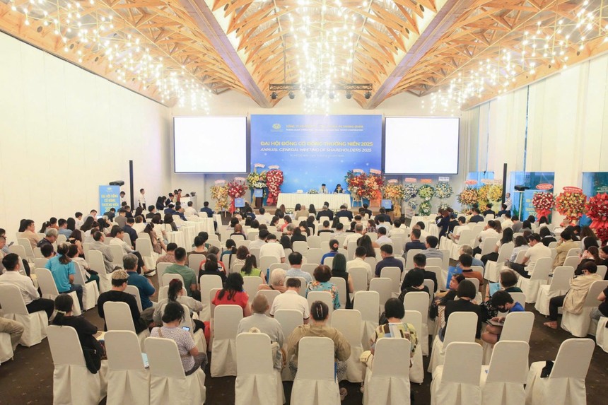 Toàn cảnh Đại hội cổ đông HQC năm 2025