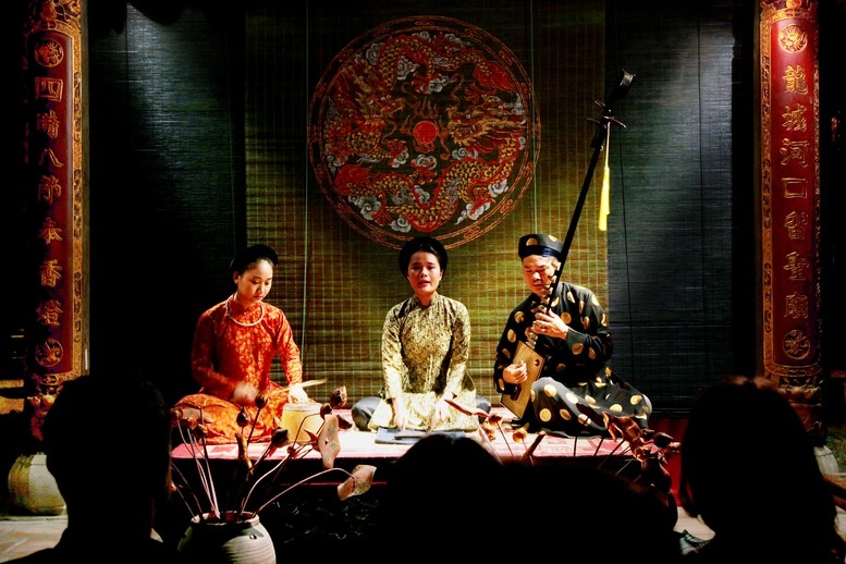 Chính sách đối với nghệ nhân, chủ thể di sản văn hóa phi vật thể 