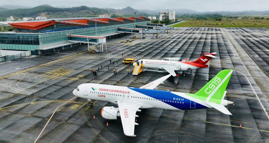 Cảng hàng không quốc tế Vân Đồn tại Quảng Ninh, sân bay đầu tiên ở Việt Nam được xây dựng từ nguồn vốn tư nhân. Ảnh: Sungroup