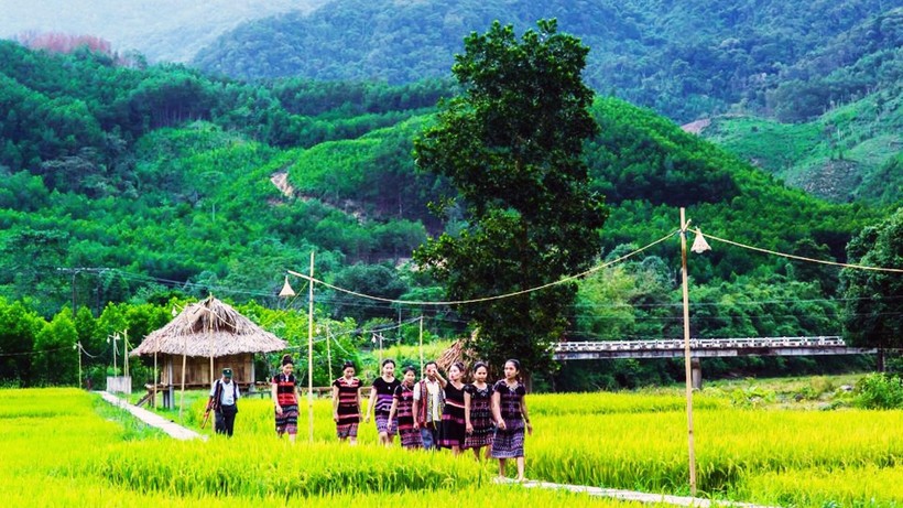 Phát triển du lịch sinh thái, cộng đồng để cụ thể hóa các chương trình mục tiêu quốc gia 