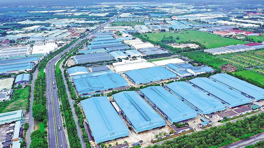 Việc mở rộng địa giới đơn vị hành chính giúp các tỉnh có thể quy hoạch thêm nhiều khu công nghiệp mới 