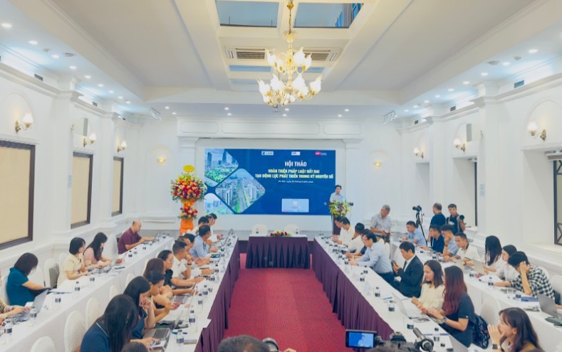 Toàn cảnh Hội thảo “Hoàn thiện pháp luật đất đai tạo động lực phát triển trong kỷ nguyên số”.