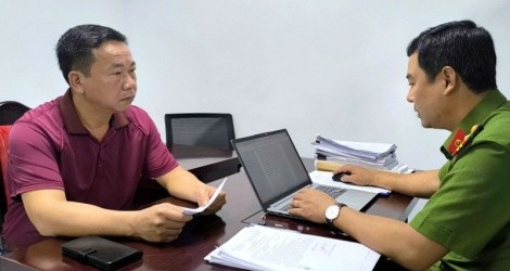 Bị can Nguyễn Văn San tại cơ quan công an. Ảnh: Công an tỉnh Bắc Ninh