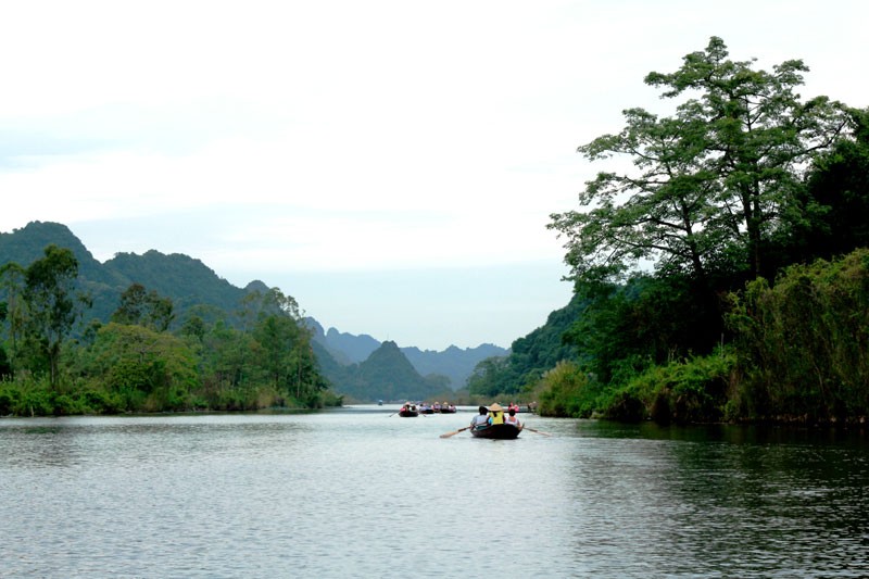 Thu hút du khách đến chùa Hương mùa thấp điểm 