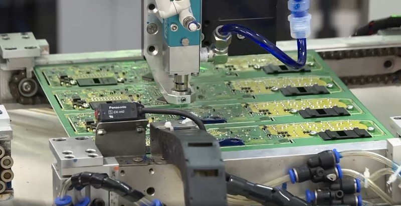 Máy vi tính, sản phẩm điện tử, linh kiện có trị giá xuất khẩu dẫn đầu sang Hồng Kông, đạt trên 8,2 tỷ USD trong năm ngoái. 