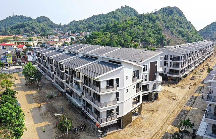 Bất động sản trở lại mạnh mẽ sau giai đoạn trầm lắng. 