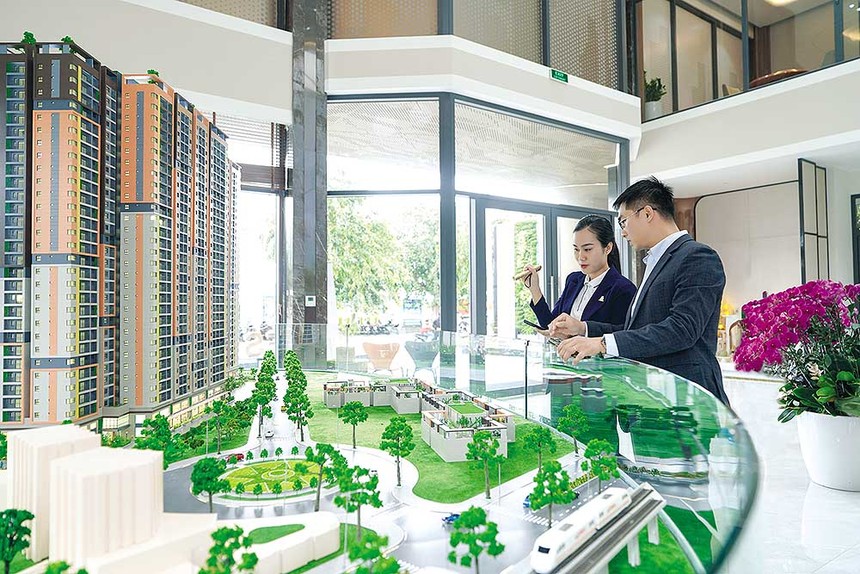 Nhiều dự án vướng mắc được tháo gỡ tạo nên làn gió mới cho thị trường bất động sản. 