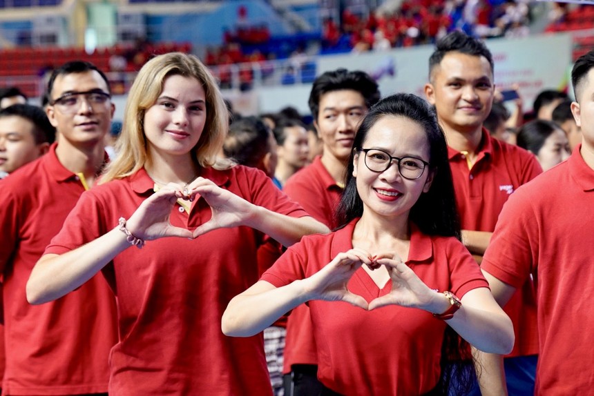 Các “chiến binh bầu trời” háo hức bước vào đại hội thể thao lớn nhất từ trước tới nay của Vietjet