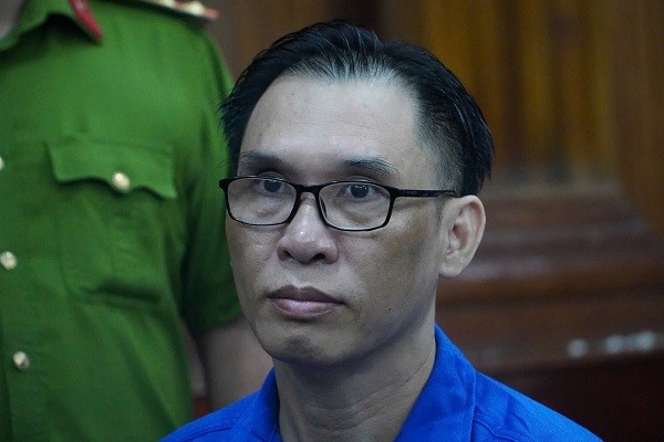 Bị cáo Đinh Trường Chinh, cựu Chủ tịch HĐQT Công ty Cổ phần Phát triển và Kinh doanh nhà tại toà.