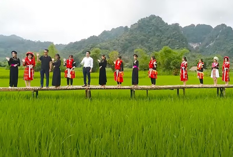 Trong bức tranh phát triển du lịch Việt Nam và xây dựng nông thôn mới, du lịch nông thôn đang từng bước khẳng định vị thế như một “ngành công nghiệp văn hóa xanh”. Ảnh: Nhật Hạ.