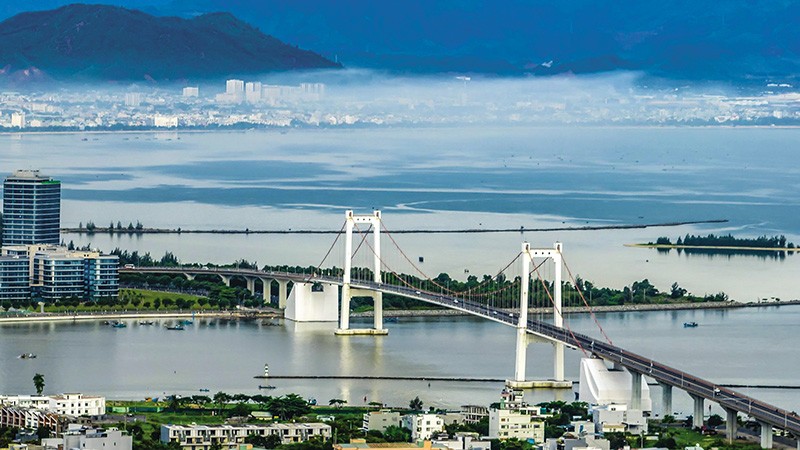 Các nhà đầu tư và quỹ tài chính quốc tế bày tỏ sự quan tâm mạnh mẽ tới việc phát triển trung tâm tài chính của TP. Đà Nẵng 