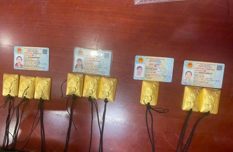 Vàng tang vật trong vụ vi phạm do lực lượng chức năng ở Lào Cai (Hải quan, Bộ đội Biên phòng, Công an) bắt giữ ngày 4/9/2025.