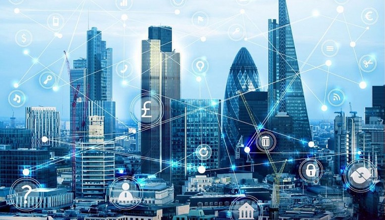 Thủ tướng yêu cầu phấn đấu cao nhất có thể đưa Trung tâm tài chính quốc tế tại Việt Nam đi vào hoạt động trong tháng 11/2025. Ảnh: VGP.