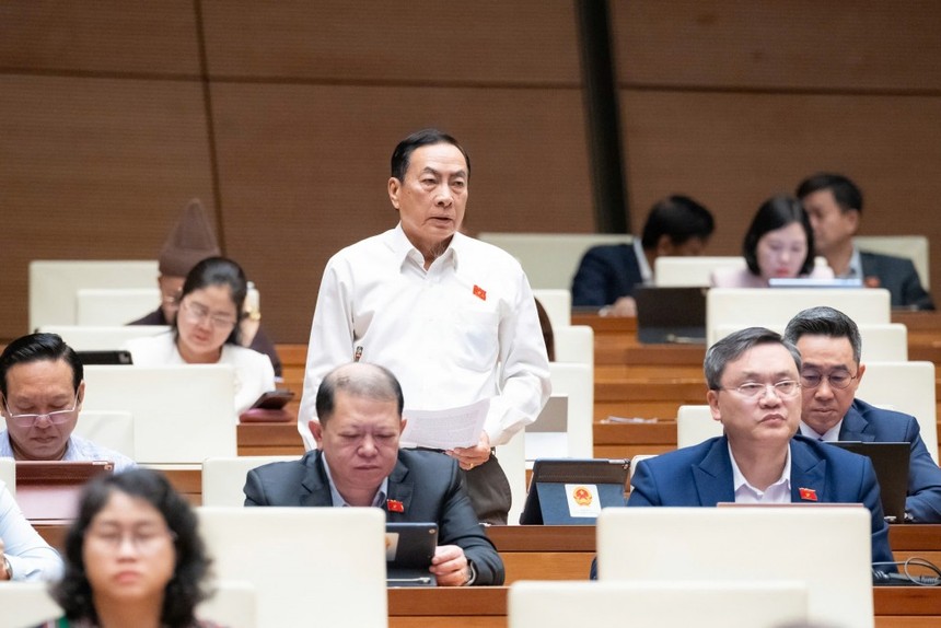 Đại biểu Phạm Văn Hòa (Đồng Tháp)