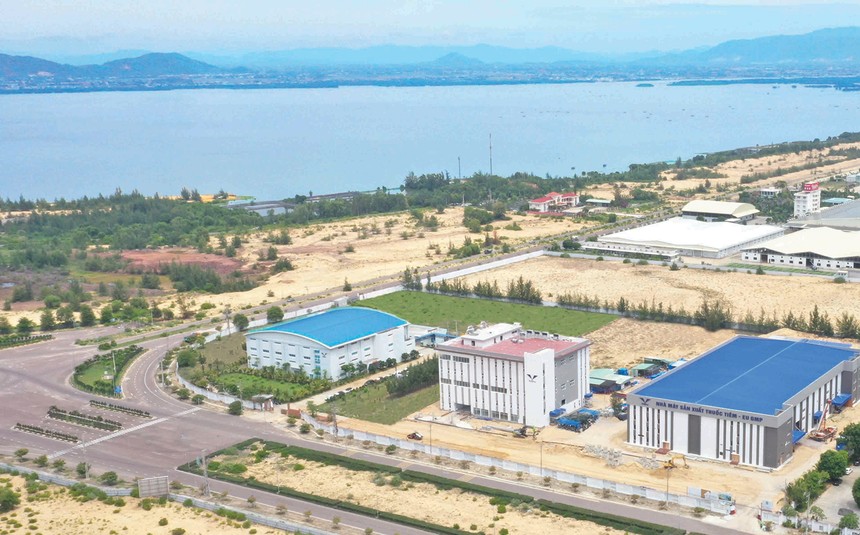 Cụm nhà máy sản xuất dược phẩm công nghệ cao của Bidiphar đang trong quá trình xây dựng và hoàn thiện