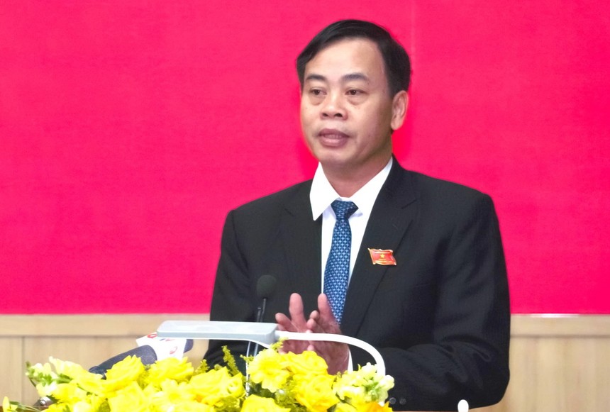 Ông Nguyễn Đăng Quang, Phó bí thư Tỉnh uỷ, Chủ tịch HĐND tỉnh Quảng Trị phát biểu khai mạc kỳ họp. Ảnh: Ngọc Hải