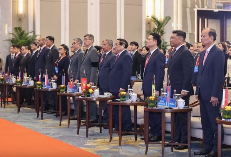 Lễ Khai mạc vinh dự có sự hiện diện của Thủ tướng Chính phủ Việt Nam Phạm Minh Chính. Ảnh: VGP.