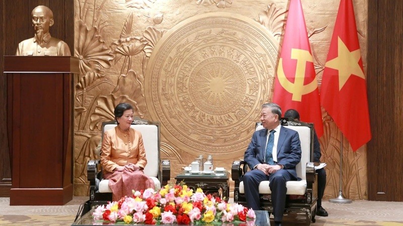 Tổng Bí thư Tô Lâm tiếp Đại sứ Vương quốc Campuchia tại Việt Nam Chea Kimtha.