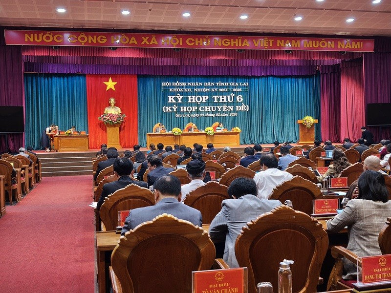 HĐND tỉnh Gia Lai thông qua Nghị quyết miễn nhiệm chức vụ Phó chủ tịch UBND tỉnh và bầu Trưởng ban Ban Dân tộc HĐND tỉnh. 