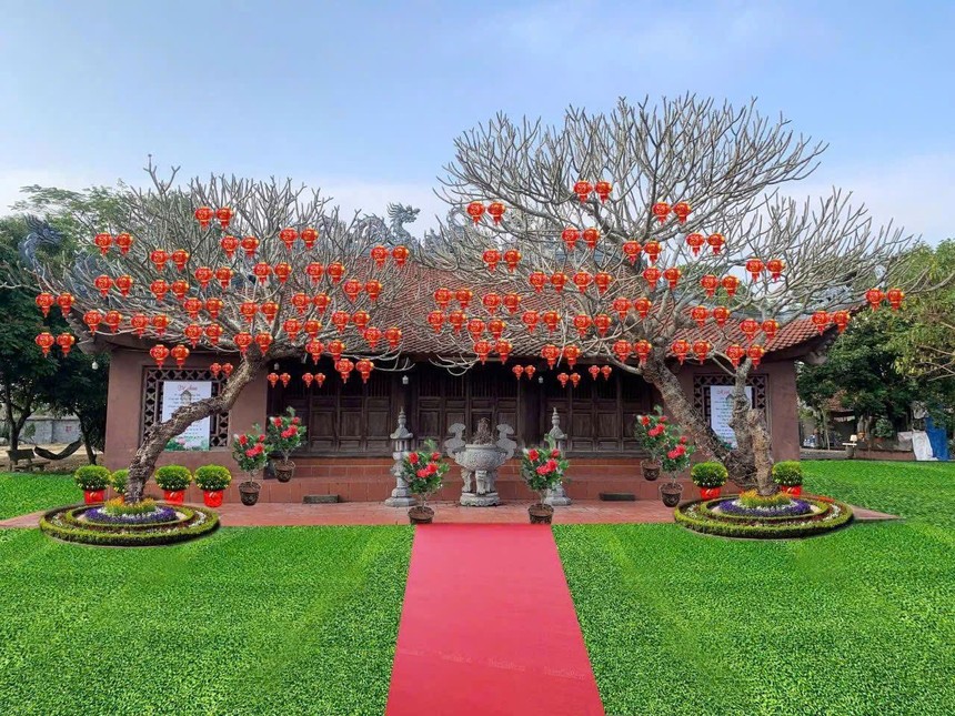 Chùa Phượng Vũ được khởi dựng khi Thiền sư Từ Đạo Hạnh (1072 - 1117) dừng chân tại vùng đất Vũ Thư