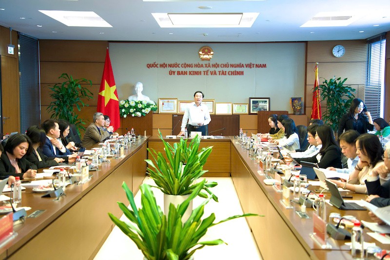 Toàn cảnh phiên họp