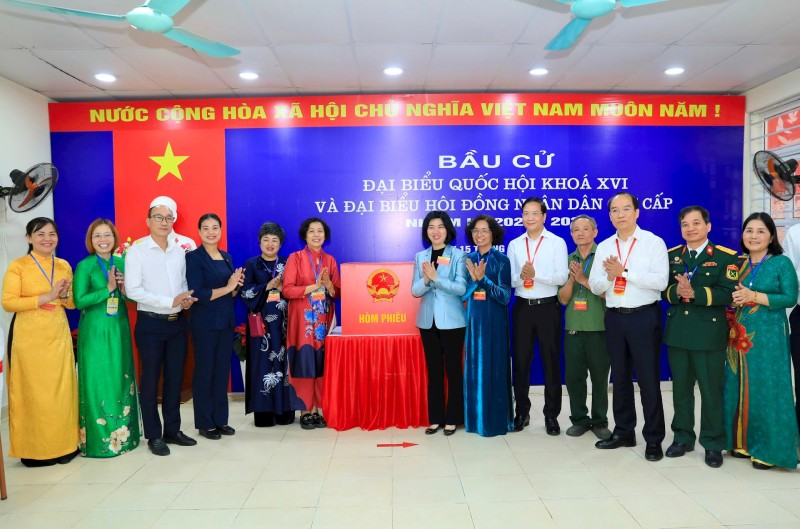 Tính đến 19 giờ ngày 15/3/2026, toàn Thành phố có 99,46% cử tri tham gia bỏ phiếu, nhiều địa phương đạt tỷ lệ 100%.