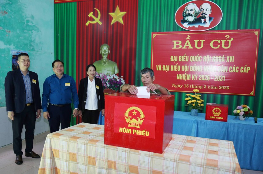 Người dân xã Lê Lợi tham gia bỏ phiếu bầu đại biểu Quốc hội khóa XVI và đại biểu HĐND các cấp nhiệm kỳ 2026 - 2031.
